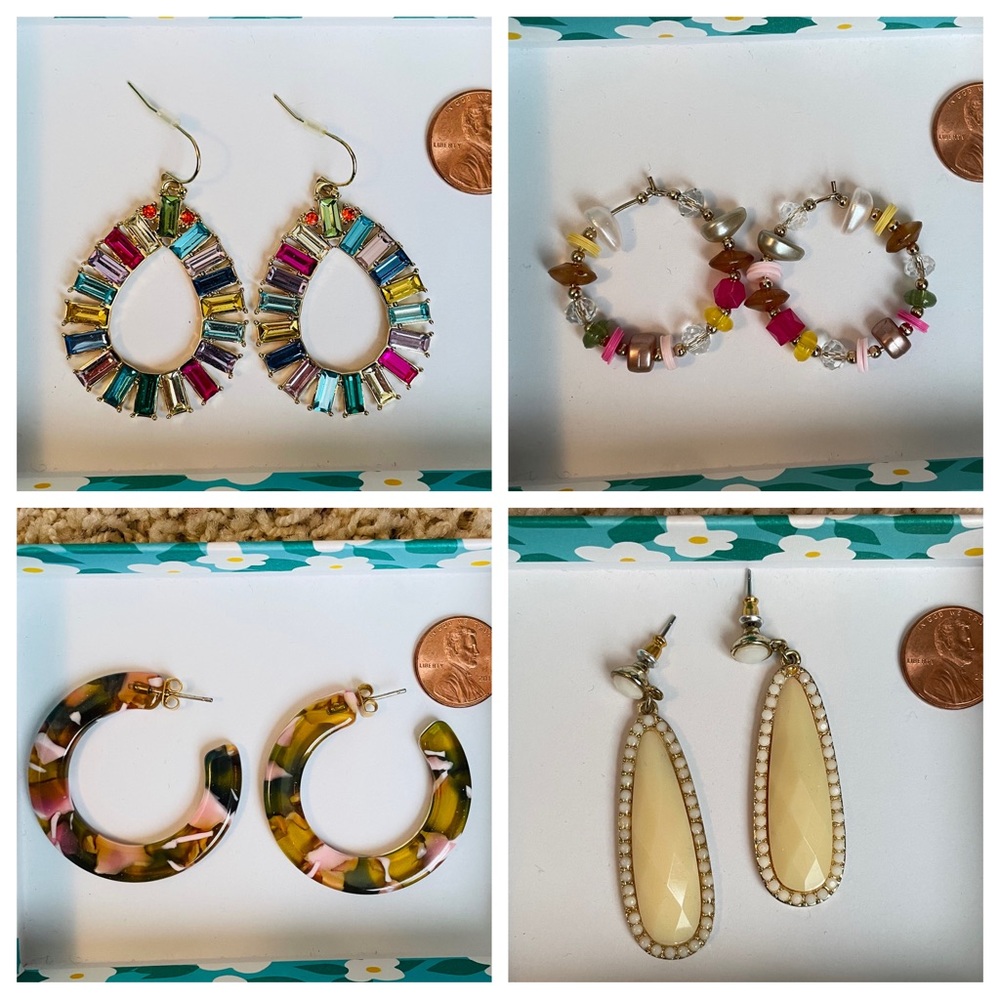 Set of 4 assorted earrings
